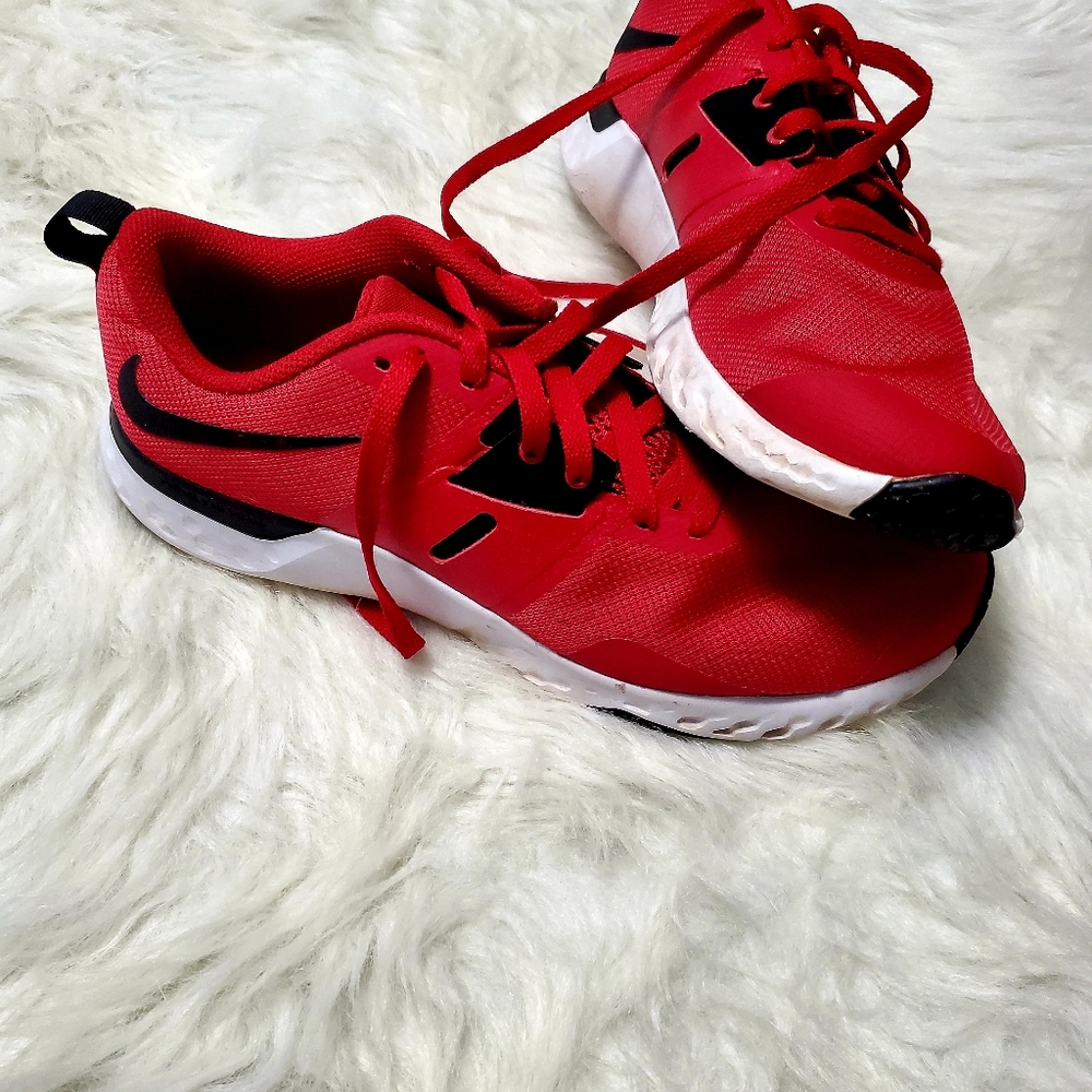 Nike, Mens,, Red and Black, 10.5